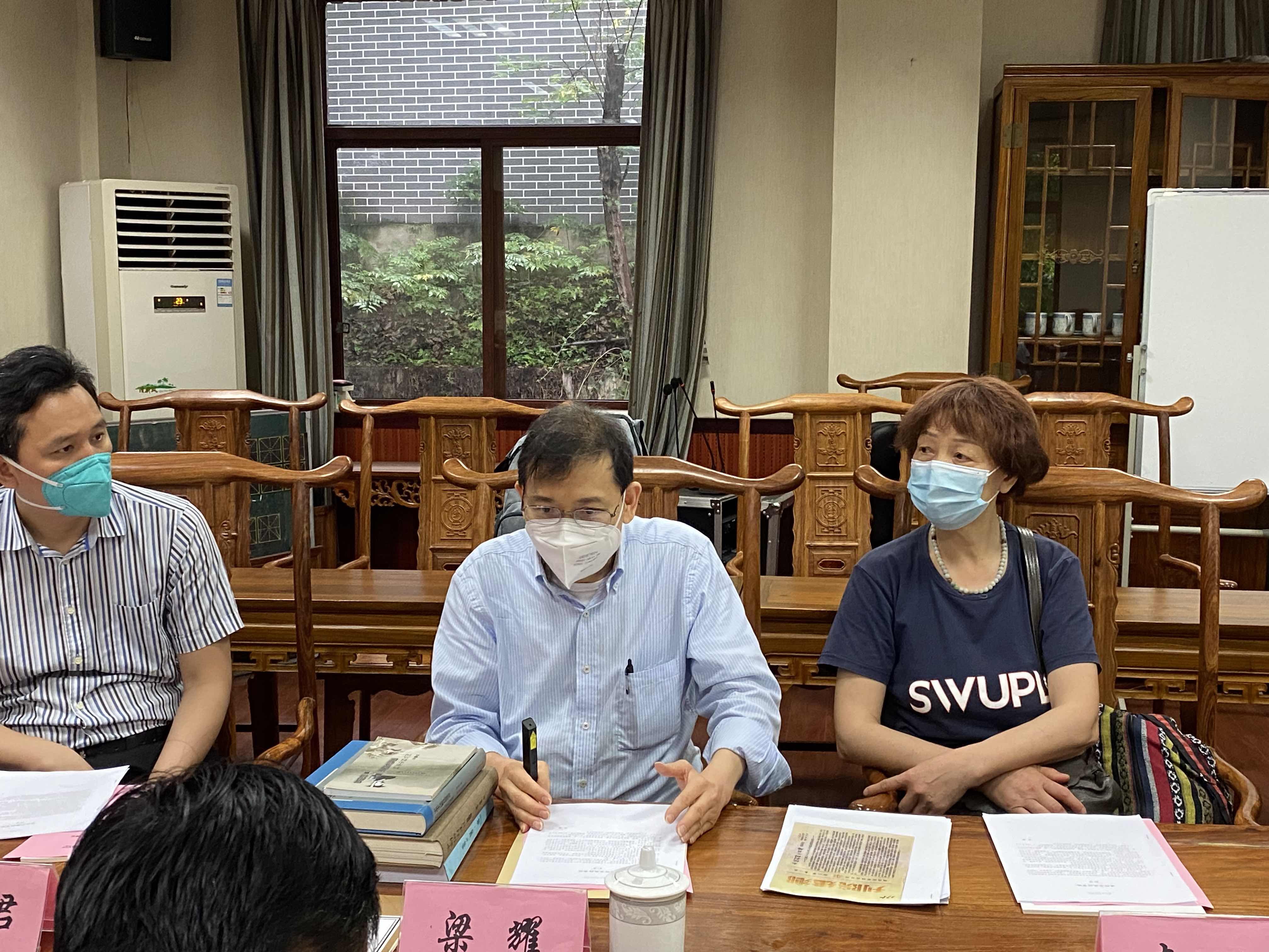 6-梁耀教授分享梁仲华先生生平事迹.jpg
